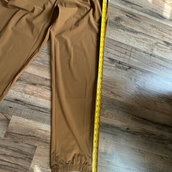 NWT Vuori Fleet Jogger Men's Performance Joggers - Picture 3 of 8